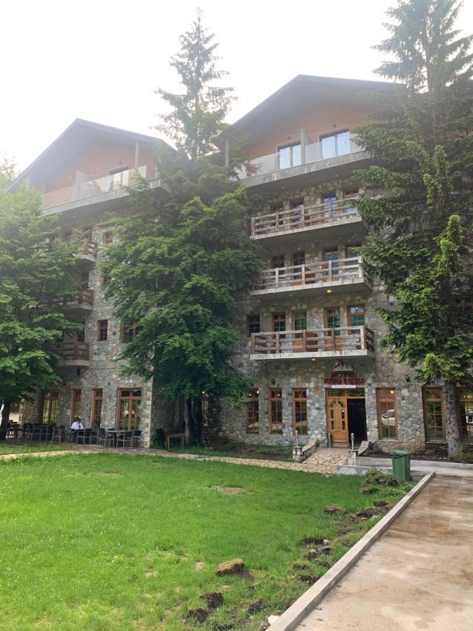 ולבונה Fusha E Gjes Hotel מראה חיצוני תמונה